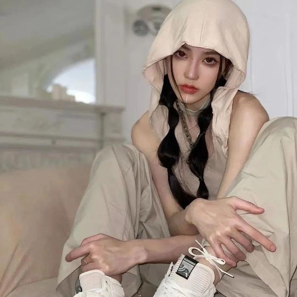 盲情六分封面